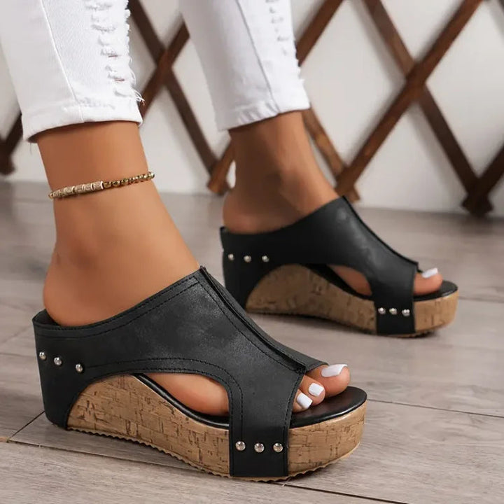 Nyari - Comfortable Sandals