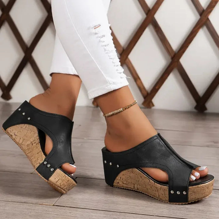 Nyari - Comfortable Sandals