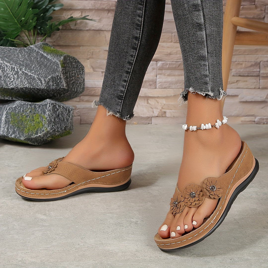Thalira - Comfortable Sandals
